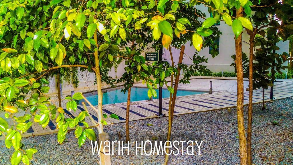 Warih Homestay Seri Kembangan Ngoại thất bức ảnh